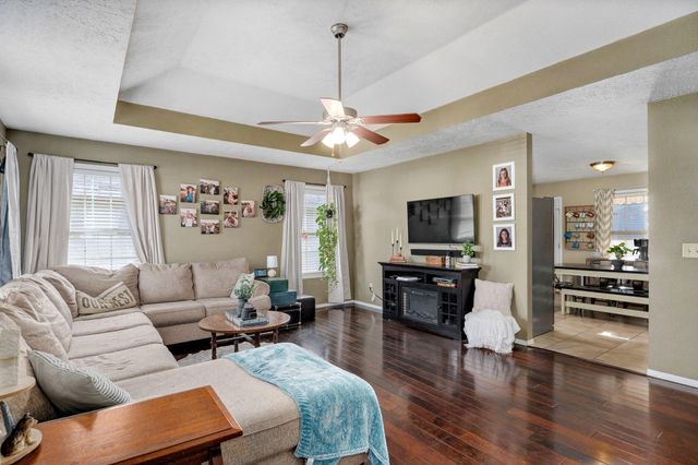 651 S Mahn Avenue, Springfield, MO 65802