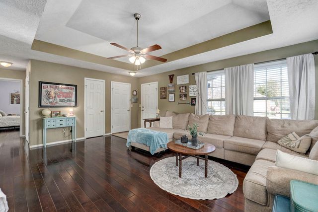 651 S Mahn Avenue, Springfield, MO 65802