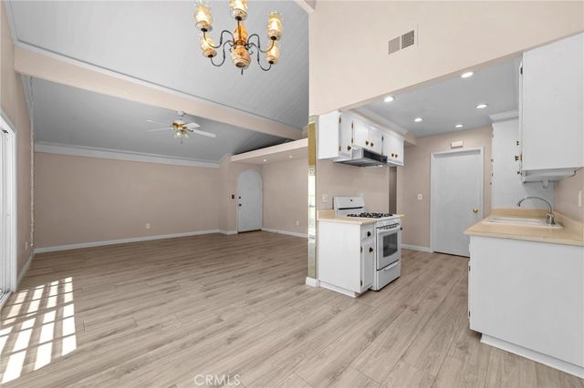 1426 Fredericks, Upland, CA 91786