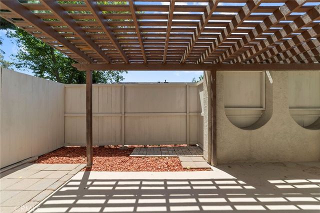1426 Fredericks, Upland, CA 91786