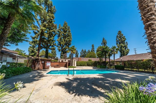 1426 Fredericks, Upland, CA 91786