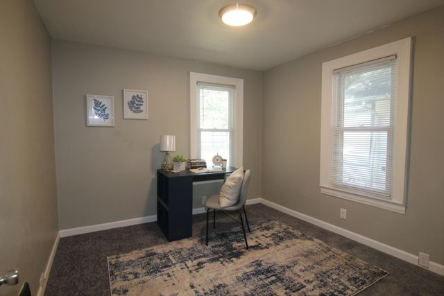 914 Chicago Avenue, Kalamazoo Twp, MI 49048