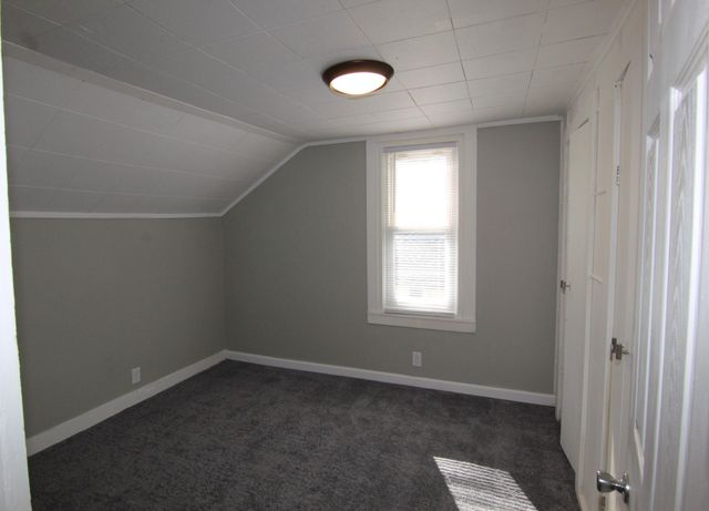 914 Chicago Avenue, Kalamazoo Twp, MI 49048