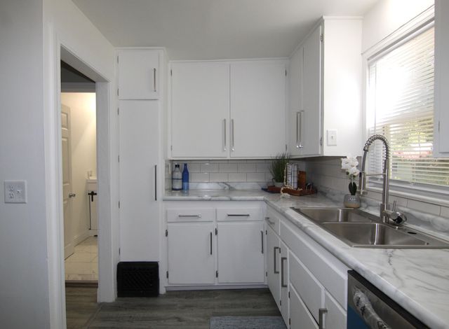 914 Chicago Avenue, Kalamazoo Twp, MI 49048