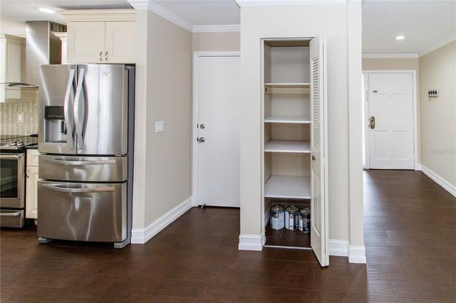 2342 WILLOW TREE TRAIL, Clearwater, FL 33763