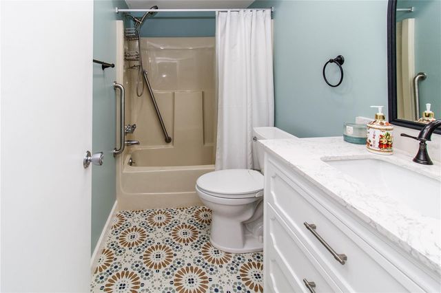 2342 WILLOW TREE TRAIL, Clearwater, FL 33763