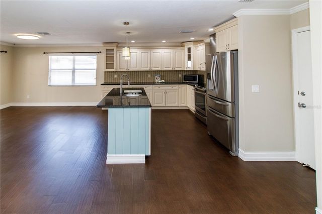 2342 WILLOW TREE TRAIL, Clearwater, FL 33763