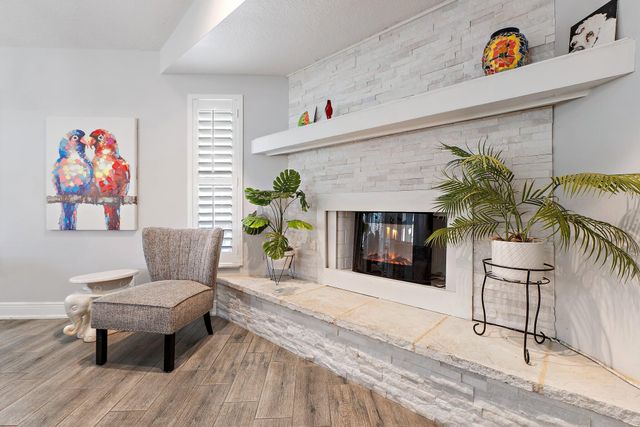 13033 Randolph Siding Road N, Jupiter, FL 33478