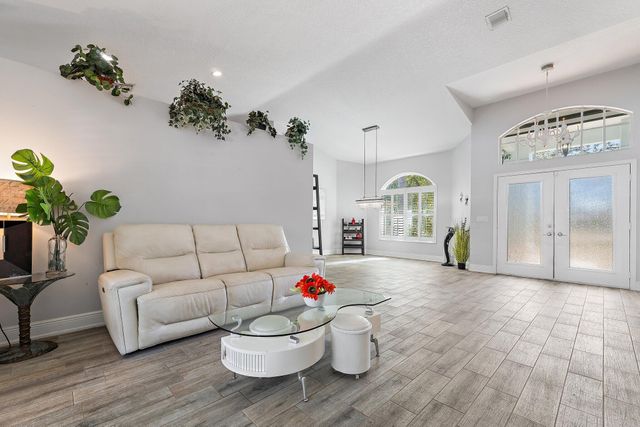 13033 Randolph Siding Road N, Jupiter, FL 33478