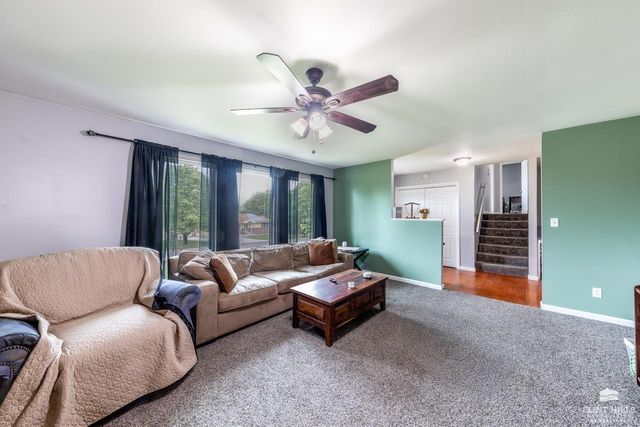 3629 Rocky Ford Avenue, Manhattan, KS 66502
