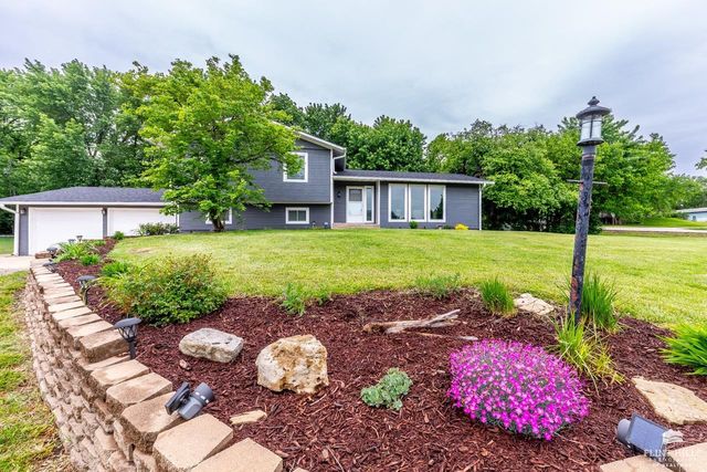 3629 Rocky Ford Avenue, Manhattan, KS 66502