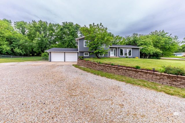 3629 Rocky Ford Avenue, Manhattan, KS 66502