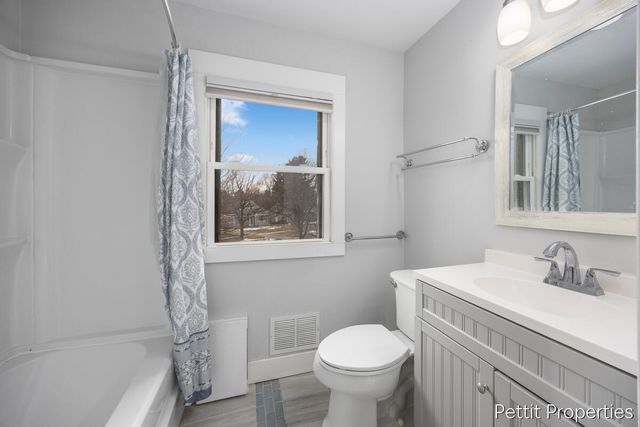 1303 Griswold Street, Grand Rapids, MI 49507