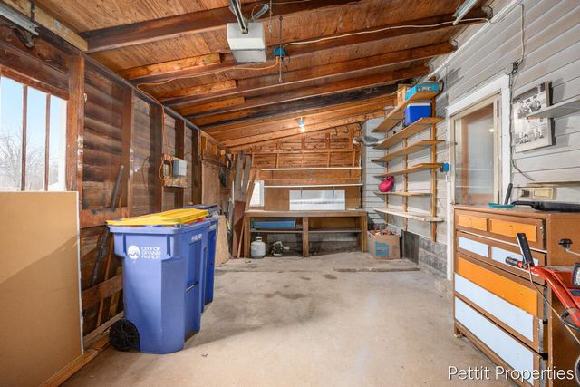 1303 Griswold Street, Grand Rapids, MI 49507