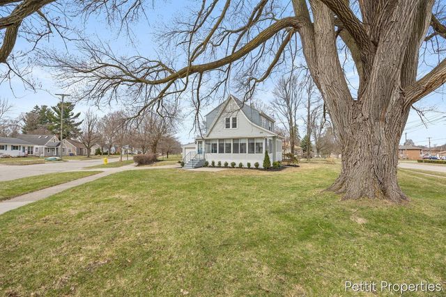 1303 Griswold Street, Grand Rapids, MI 49507