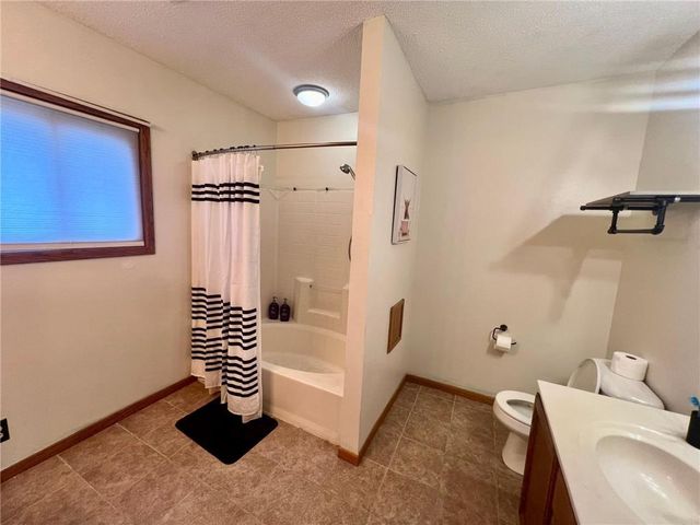 504 Phipps Avenue, Rice Lake, WI 54868