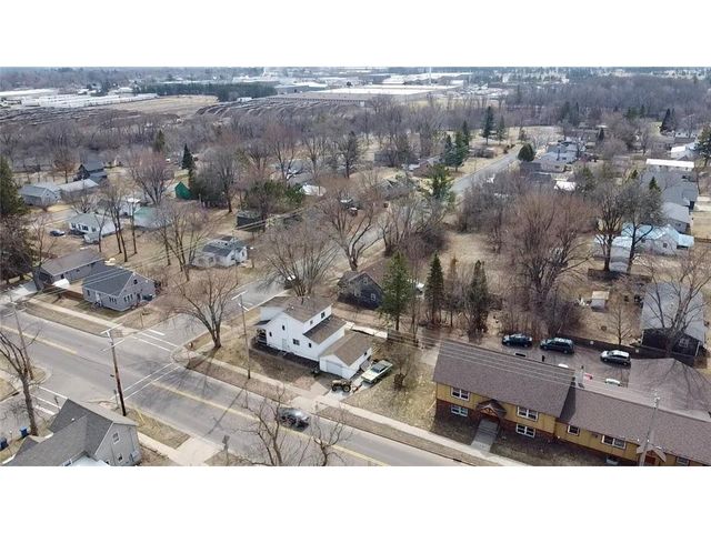 504 Phipps Avenue, Rice Lake, WI 54868