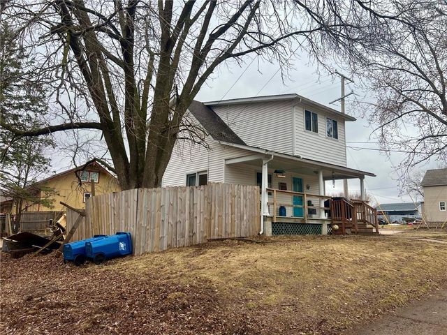 504 Phipps Avenue, Rice Lake, WI 54868