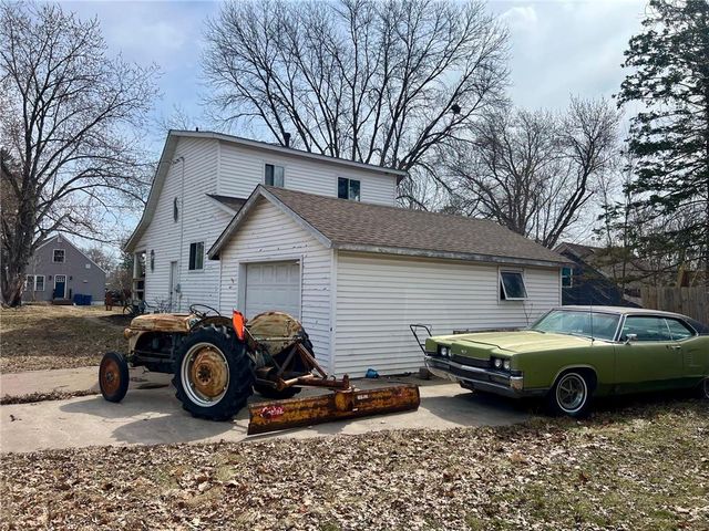 504 Phipps Avenue, Rice Lake, WI 54868