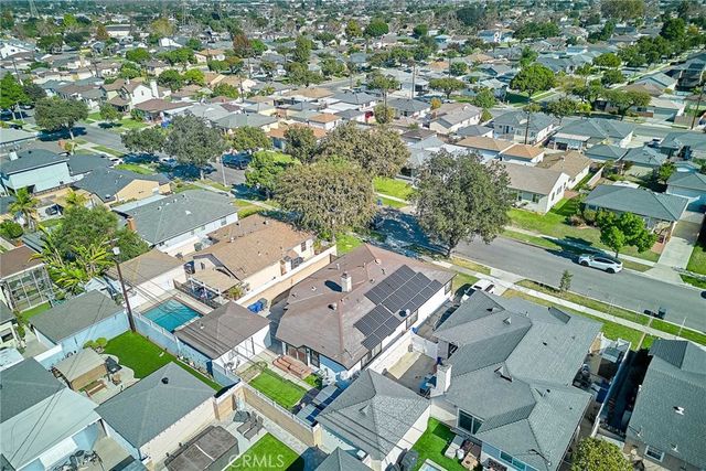 5019 Fanwood, Lakewood, CA 90713