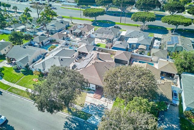 5019 Fanwood, Lakewood, CA 90713