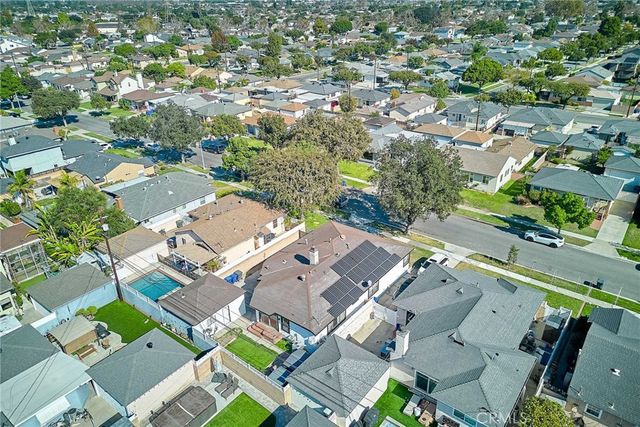 5019 Fanwood, Lakewood, CA 90713