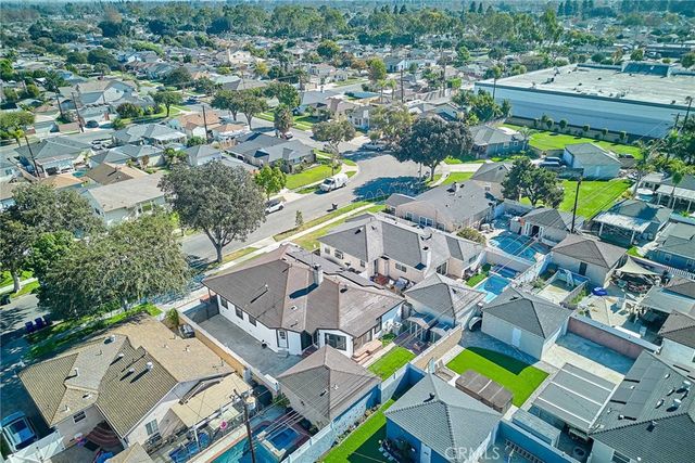 5019 Fanwood, Lakewood, CA 90713