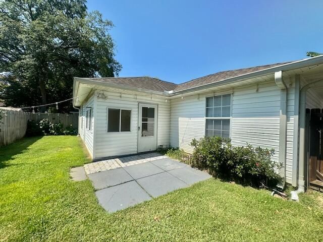 129 Wright Circle, Niceville, FL 32578