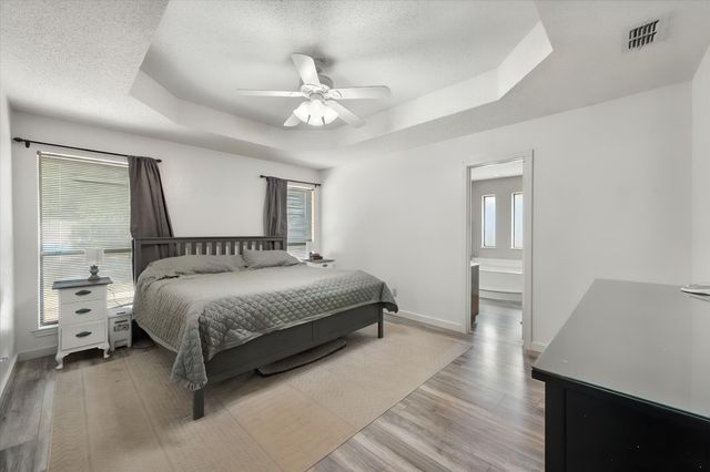 1128 Rock Ridge Drive, Burleson, TX 76028