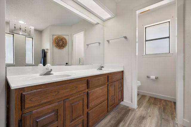 1128 Rock Ridge Drive, Burleson, TX 76028