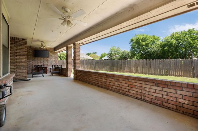 1128 Rock Ridge Drive, Burleson, TX 76028
