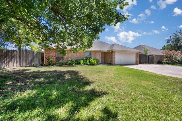 1128 Rock Ridge Drive, Burleson, TX 76028