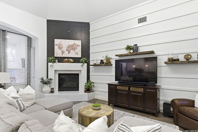 24845 Marcia View, San Antonio, TX 78261