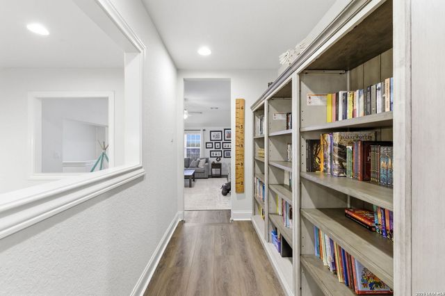 24845 Marcia View, San Antonio, TX 78261