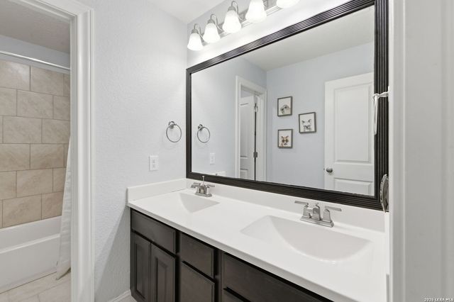 24845 Marcia View, San Antonio, TX 78261