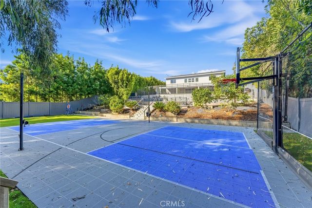 1232 W Valencia Mesa Drive, Fullerton, CA 92833