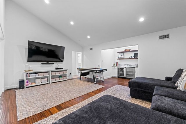 1232 W Valencia Mesa Drive, Fullerton, CA 92833