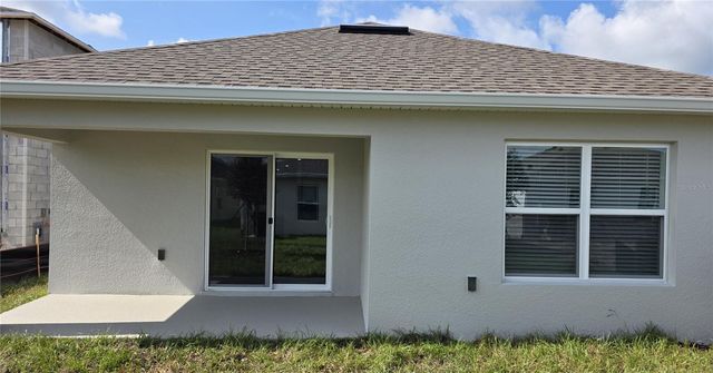 230 BULL FROG LANE, Umatilla, FL 32784