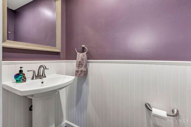 200 Greenwood Lane, Trenton, OH 45067