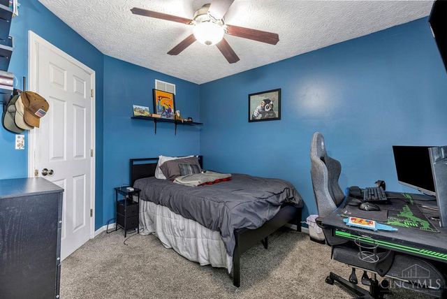 200 Greenwood Lane, Trenton, OH 45067