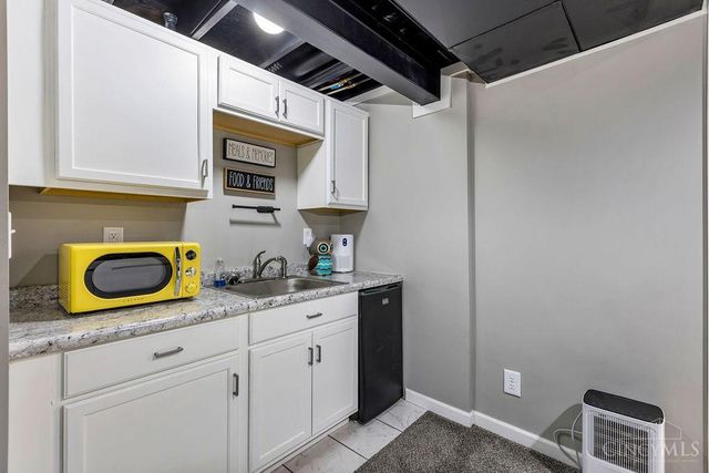 200 Greenwood Lane, Trenton, OH 45067