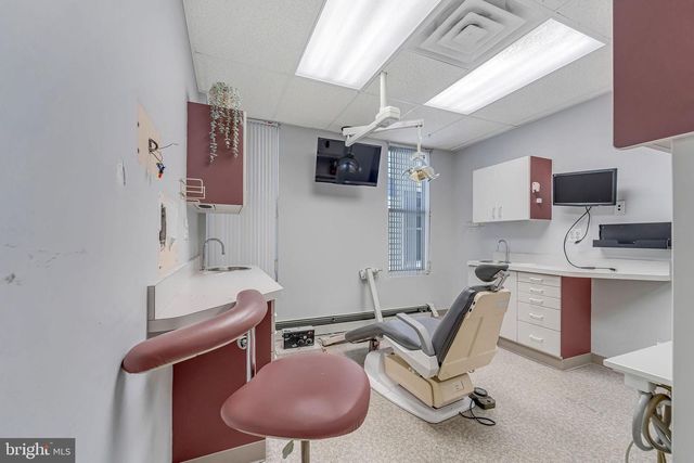 535 MONMOUTH ST, Gloucester City, NJ 08030