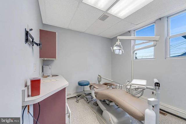 535 MONMOUTH ST, Gloucester City, NJ 08030