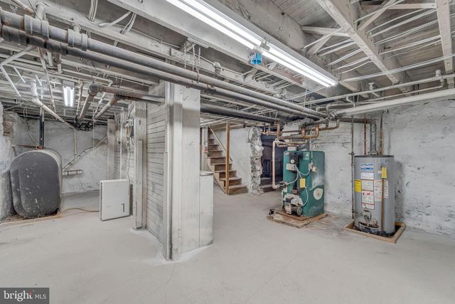 535 MONMOUTH ST, Gloucester City, NJ 08030