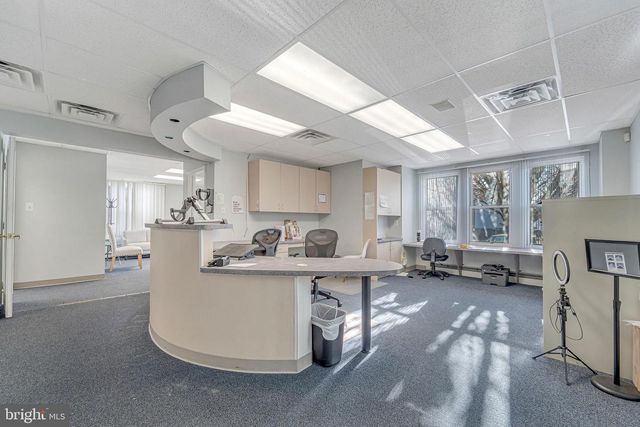 535 MONMOUTH ST, Gloucester City, NJ 08030