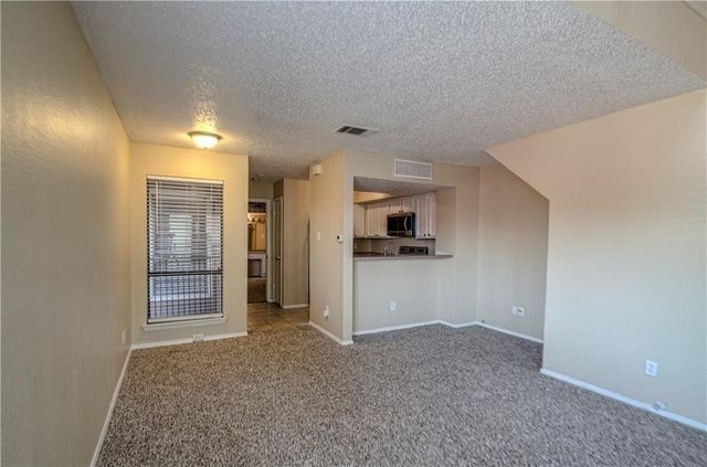9835 Walnut Street 202, Dallas, TX 75243