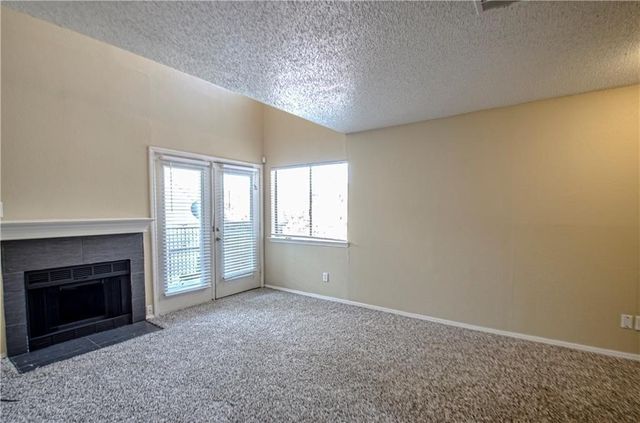 9835 Walnut Street 202, Dallas, TX 75243