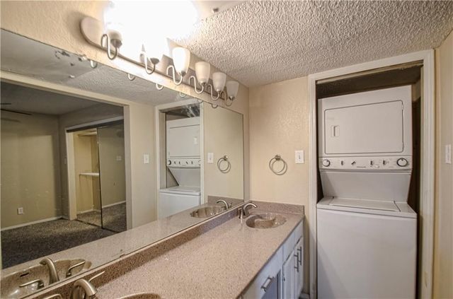 9835 Walnut Street 202, Dallas, TX 75243