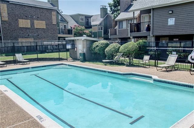 9835 Walnut Street 202, Dallas, TX 75243