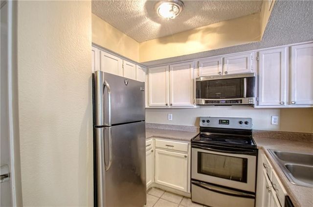 9835 Walnut Street 202, Dallas, TX 75243
